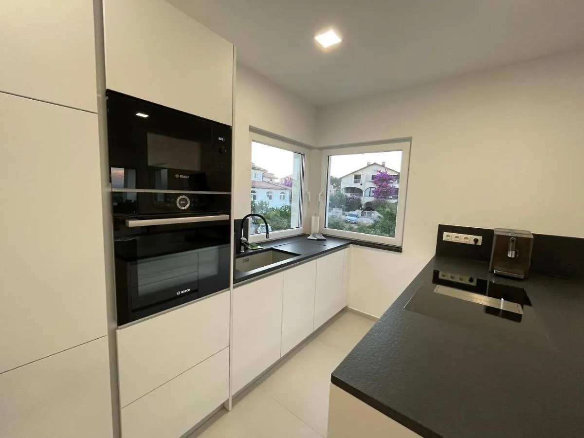 Apartment Rahat Liznjan